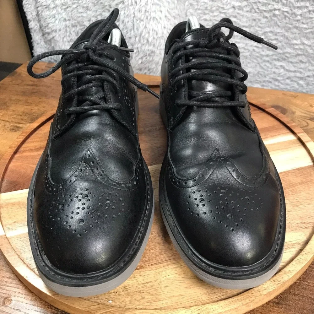 Cole Haan Go‎ To Wingtip Oxford Mens 10M Black Leather Derby Dress Shoes